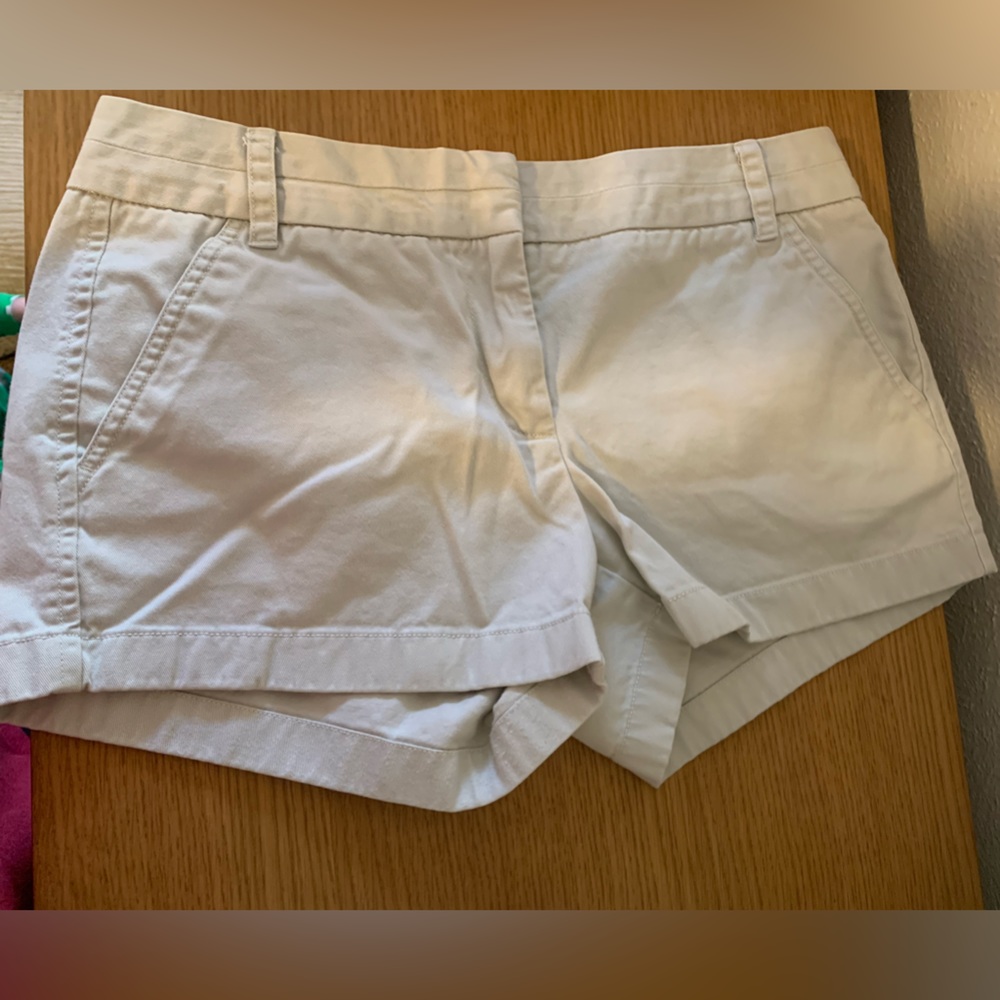 J. crew khaki 3 inch chino shorts size 4